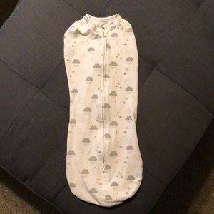 Baby swaddle